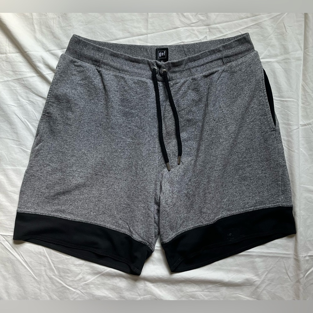 Gray Athletic shorts Mens Size XL